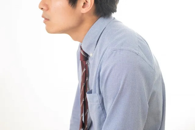 猫背矯正で自律神経を整えることで睡眠の質向上